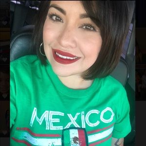 Meet your Posher, Patricia